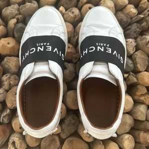 Givenchy Paris Urban Street Sneakers Size 40